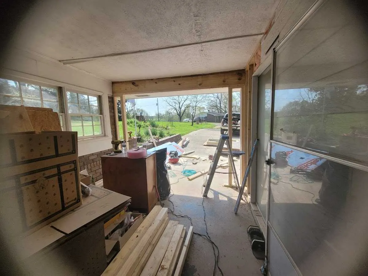 Air movers and dehumidifier for Drying & Dehumidification in Annandale